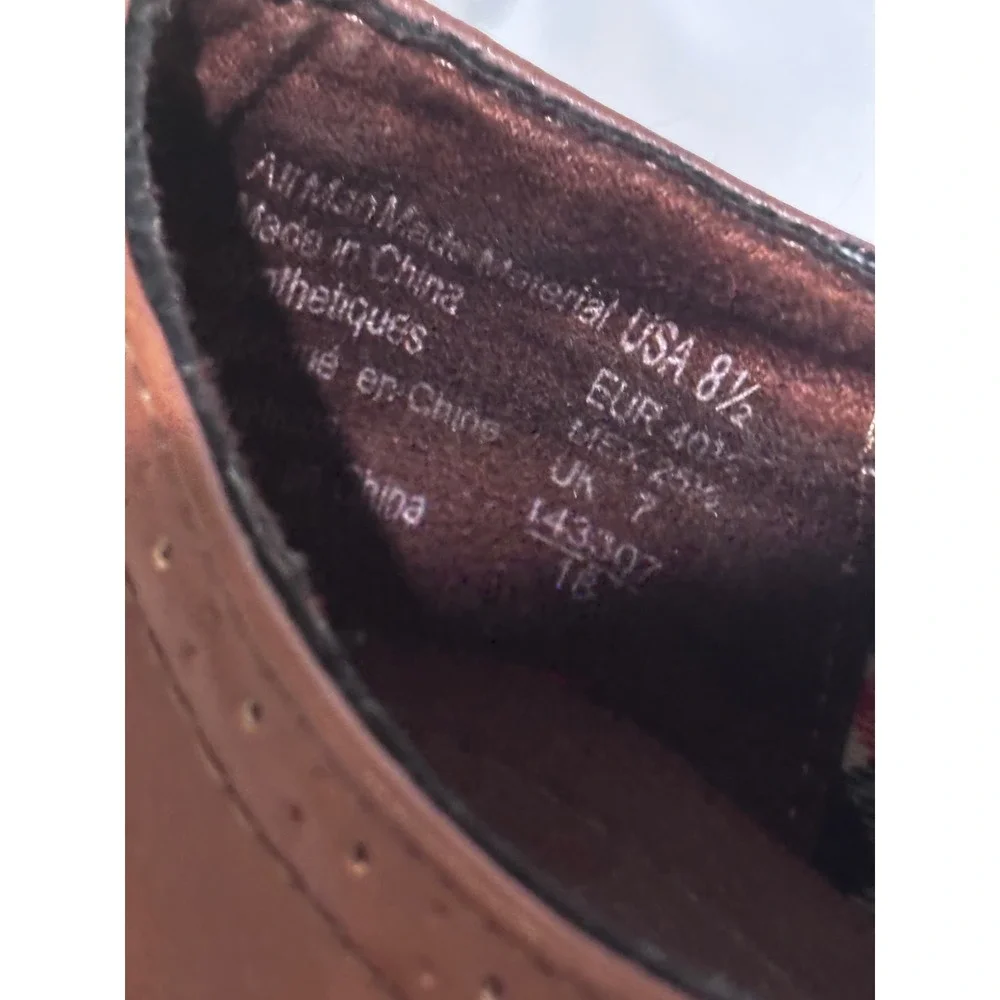 American Eagle Brown Ankle Wingtip Oxford Heels Lace Up boots shoes Sz 8.5 dark